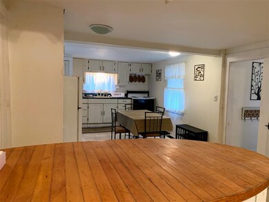 552 2nd New Hampshire Turnpike N, Francestown, NH 03043 - photo 5