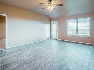 1702 Highland Loop, Guthrie, OK 73044 - photo 4