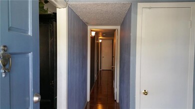 10229 Singapore Ave, El Paso, TX 79925 - photo 4