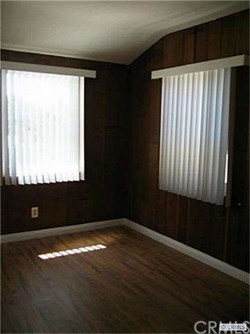 Bedroom #1, new verticle blinds  new laminate floo