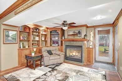 Living Area 2
