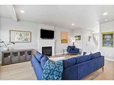 3588 Nestucca Loop, Eugene, OR 97408 - photo 6