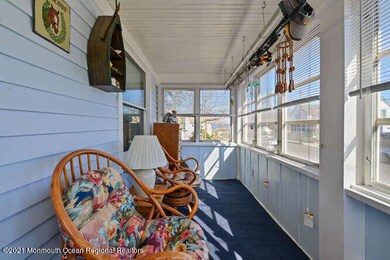 1208 Maplewood Rd Belmar NJ-small-009-01
