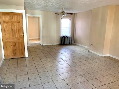 1034 Cotton St, Reading, PA 19602 - photo 2