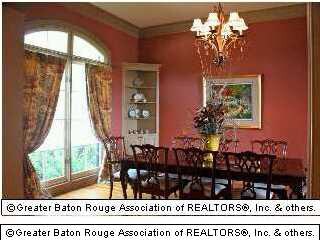 Dining Room with Built-Ins