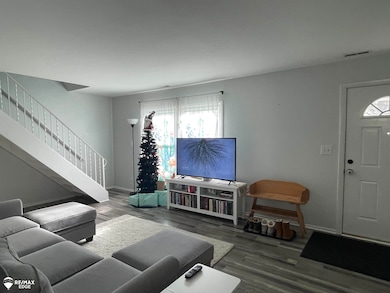 9469 Parkwood N unit 2B, Davison, MI 48423 - photo 7