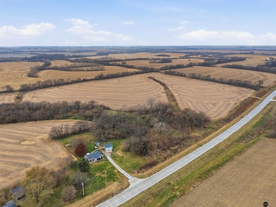 429 Russell St, Alvo, NE 68304 - photo 3