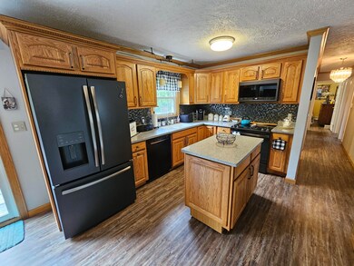 2171 Lisbon Rd, Lewiston, ME 04240 - photo 3