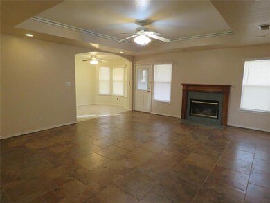 7248 Courtney Dr, Azle, TX 76020 - photo 6