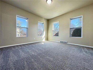 3012 49th St, Des Moines, IA 50310 - photo 7