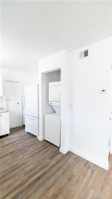 Private stackable Washer & Dryer Inside the unit.