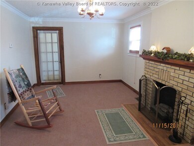1216 Grosscup Ave, Dunbar, WV 25064 - photo 4