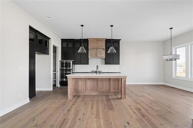 9261 Barth Rd, Lenexa, KS 66227 - photo 7