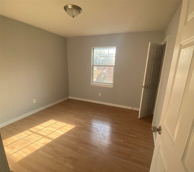 8507 Lockwood Dr unit B, Houston, TX 77016 - photo 4