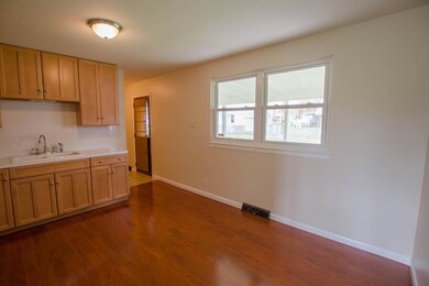 5 Kitchen