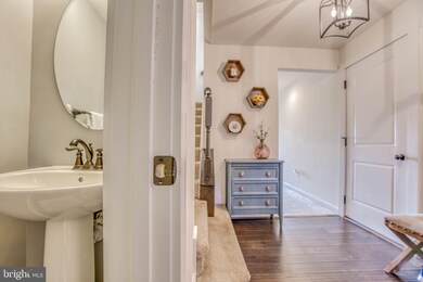 4216 Skyview, Baltimore, MD 21211 - photo 7