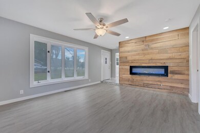 5096 N 325 W, La Porte, IN 46350 - photo 4