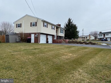 4126 Ricklyn Dr, Chambersburg, PA 17202 - photo 4