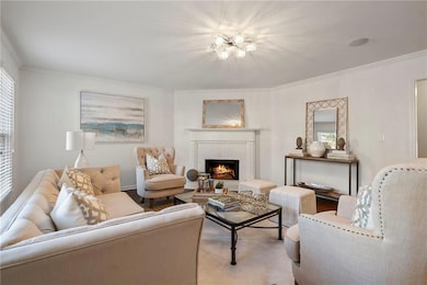 504 Dunwoody Chace NE unit 5, Atlanta, GA 30328 - photo 5