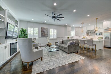 2003 Saxon Dr, Houston, TX 77018 - photo 5