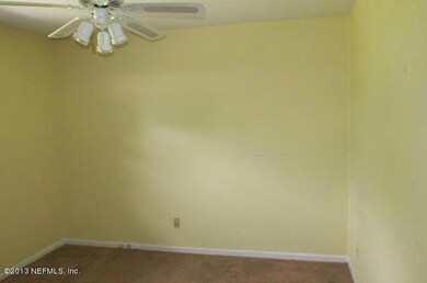4351 Charleston Ln, Jacksonville, FL 32210 - photo 4