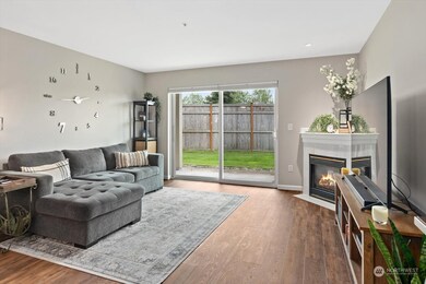 2001 120th Place SE unit 9-104, Everett, WA 98208 - photo 6