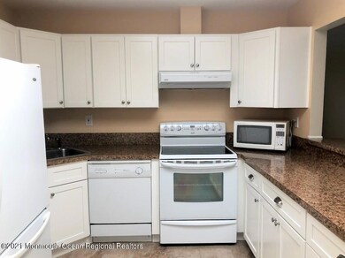 37 Western Reach, Red Bank, NJ 07701 - photo 5