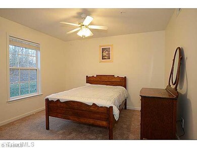 2nd Bedroom.