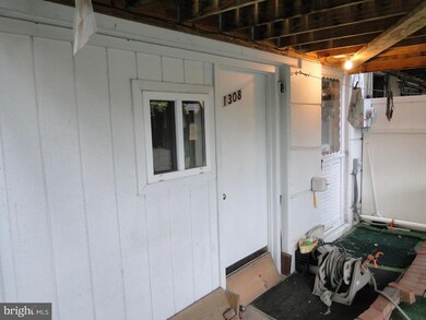 1308 Maple Ave, Elsmere, DE 19805 - photo 4