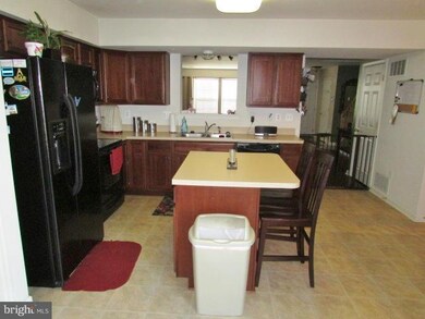 3114 Sundown Dr, Chambersburg, PA 17202 - photo 5