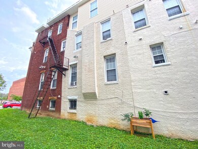 947 Brooks Ln unit 1, Baltimore, MD 21217 - photo 5