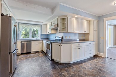 70 Winship St, Bath, ME 04530 - photo 4