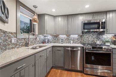 1226 James St, Syracuse, NY 13203 - photo 6