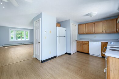 8 Park St unit 3, Saco, ME 04072 - photo 3