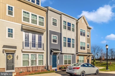 2502 Rucker Ln, Frederick, MD 21701 - photo 2