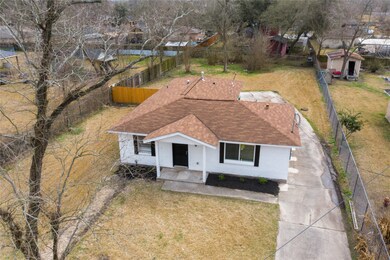 2622 Schilder Dr, Houston, TX 77093 - photo 2