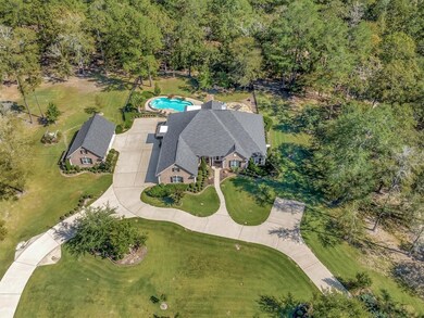 170 Autumn Lake Dr, Lufkin, TX 75904 - photo 2
