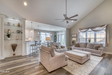 85 Slonaker Cir-13