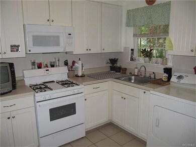 806 Penola Dr, Henrico, VA 23229 - photo 5