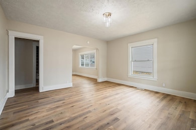 1012 E Taylor St, Kokomo, IN 46901 - photo 5