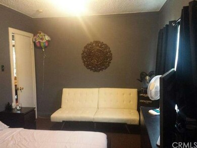 10806 San Jose Ave, Lynwood, CA 90262 - photo 5