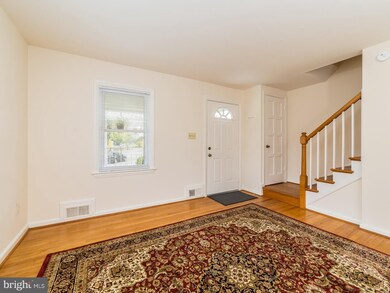 5800 N Kings Hwy, Alexandria, VA 22303 - photo 3