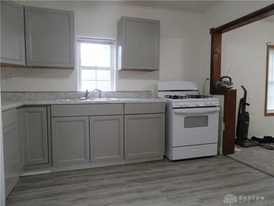 177 Lake St, Xenia, OH 45385 - photo 5