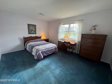 7 Nebraska Dr unit 153, Matawan, NJ 07747 - photo 5