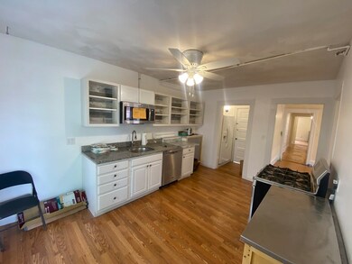25 Fairfield St unit 6, Cambridge, MA 02140 - photo 4
