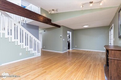 5501 E 34th Avenue, Anchorage, AK 99504