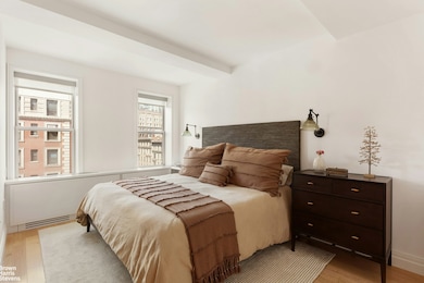 393 W End Ave unit 9B, New York, NY 10024 - photo 4