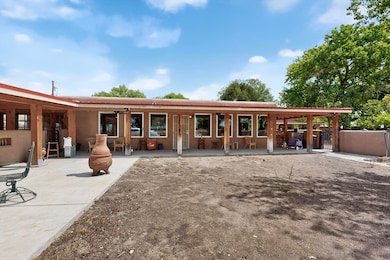 251 Sichler Rd SW unit B, Los Lunas, NM 87031 - photo 4