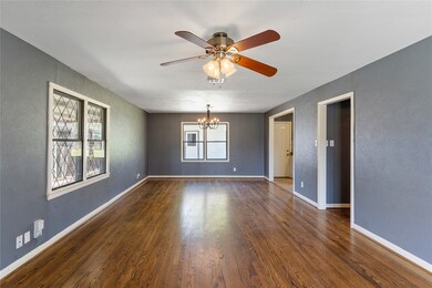 4927 Eppes St, Houston, TX 77021 - photo 7