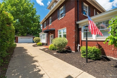 36 University Ave, Buffalo, NY 14214 - photo 3